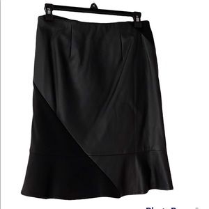 Ann Taylor Faux leather knit mini skirt with ruffle hem - NWT -size 0